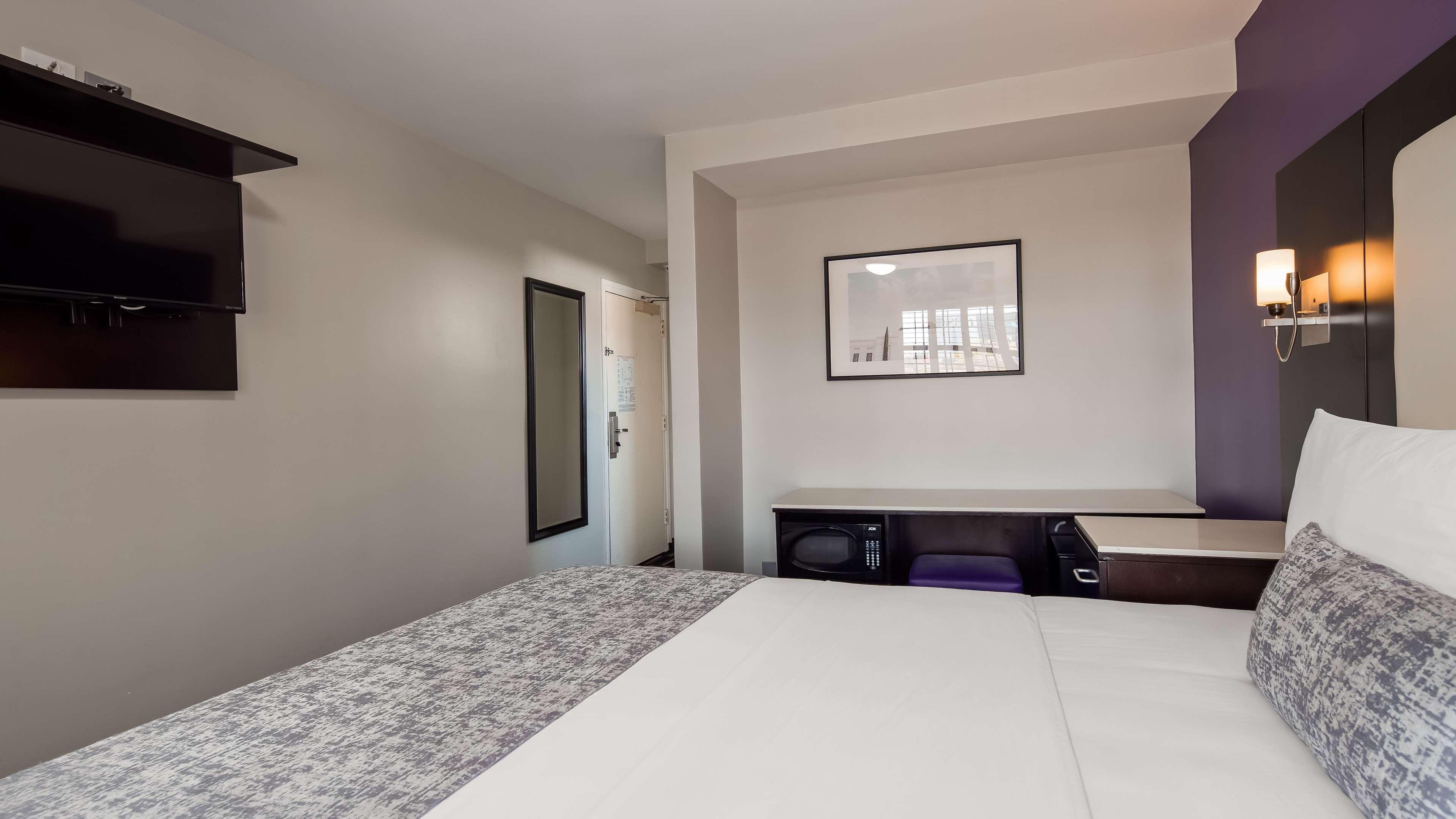Surestay By Western Beverly Hills West La Hotel 3*